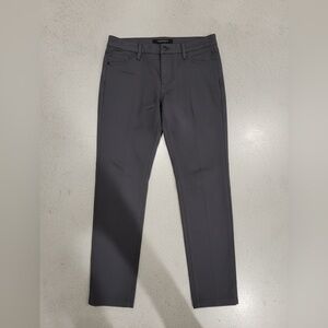 Liverpool Jeans Company Gray Slim Stretch Pants Women’s 8/29 Soft Pull-On Feel